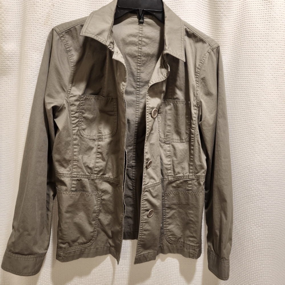 Jacket (Utility Style)   Womens Olive Green lightweight jacket (S)